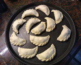 Foto del paso 4 de la receta: Empanadas de carne al horno