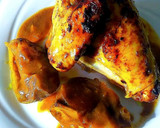 Foto del paso 12 de la receta: Pollo asado con manzanas ácidas y salsa suave de chocolate