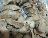 Foto langkah ke 1 dari resep Semur hati ampela ayam.