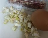 Foto del paso 1 de la receta: Tortilla de jamón y cebollino