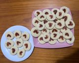 Foto del paso 8 de la receta: Galletitas corazón de mermelada