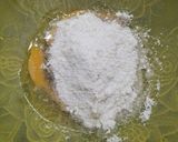 Foto del passaggio 2 della ricetta Plumcake ai mirtilli e limone