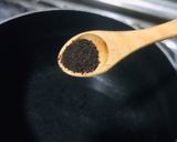 A picture of step 2 of Apple Tea.