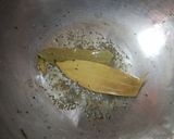 A picture of step 2 of Doi posto bhindi.