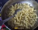 A picture of step 1 of Chinese Sauce Fusilli Pasta.