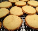 A picture of step 7 of Cardamom Shortbreads.