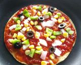 A picture of step 4 of Paratha Thin Crust Pizza.