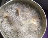 Foto langkah ke 3 dari resep Sop Jamur Kuping, Tahu dan Tulangan Ayam.