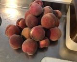 Une image de l'étape 2 de Compote pommes, pêches de vigne et raisins du jardin.