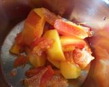 A picture of step 1 of Sweet Papaya Juice.