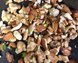 A picture of step 1 of Kiwi seasame Burfi.