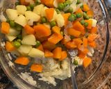 Foto del paso 3 de la receta: Ensalada de coliflor y atún con verduras