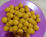 Foto langkah ke 1 dari resep Candil Ubi (biji salak).