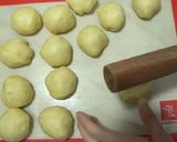 Foto langkah ke 2 dari resep Cream Cheese Garlic Bread /Roti ala Korea.