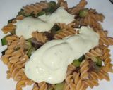 Foto del paso 5 de la receta: Ensalada templada de hélices de lentejas y calabacín 🥗