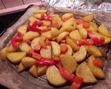 Pas rețetă Cotlet de porc cu sos și cartofi la cuptor 4 fotografie