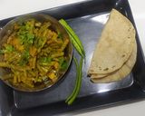 A picture of step 6 of Gawar potato sabji.