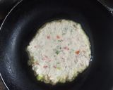 A picture of step 3 of Suji Uttapam.