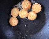 Foto langkah ke 4 dari resep Ayam Tepung Goreng Madu.