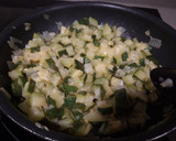 Foto del paso 2 de la receta: Tortilla de calabacín y boniato especiado