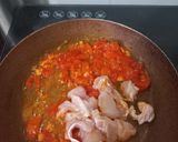 Foto langkah ke 3 dari resep Ayam tahu kuah tomat (Start 10m+).