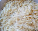 Pas rețetă Tagliatelle-Paste făinoase cu ciuperci, smântâna și busuioc 2 fotografie