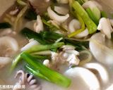A picture of step 10 of Stir-Fried Baby Squid.