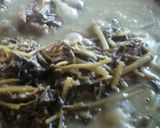 Foto del paso 2 de la receta: Verdolagas con espinazo en salsa verde