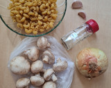 Foto del paso 1 de la receta: Fideos coditos (gomiti 🇮🇹) con salsa de hongos champignones blancos 🍄