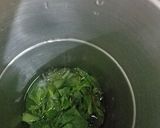 A picture of step 4 of Mint Margarita.