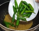 A picture of step 5 of Green Chilli Masala.