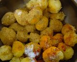 સ્મોકી ગાર્લિક બટેટી (Smoky Garlic Baby Potatoes Recipe In Gujarati) રેસીપી સ્ટેપ2ફોટો