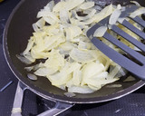 Foto del paso 2 de la receta: Pizza con base de coliflor especial