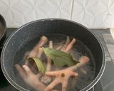 Foto langkah ke 1 dari resep Sop Oyong Ceker.
