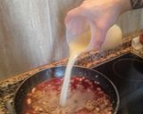 Foto del paso 4 de la receta: Filetes rusos en salsa española