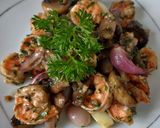 Foto langkah ke 5 dari resep Garlic Butter Prawn.