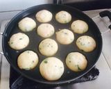 A picture of step 3 of Rava Appe.