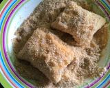 Foto langkah ke 6 dari resep Risol Burger Roti Tawar.