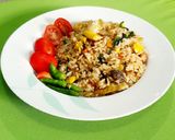 Foto langkah ke 6 dari resep Nasi Goreng Bawang ala Tin.