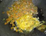 Foto langkah ke 3 dari resep Nasi Goreng Hongkong.