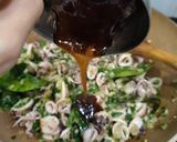 Foto langkah ke 6 dari resep Cumi Cabai Hijau.
