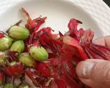 A picture of step 1 of Roselle Flower, Raisins and Tomato Chutney/ Winter Special Chutney/ Ambadichya Fulanchi Chutney.