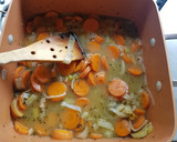 Foto del paso 3 de la receta: Sopa de zanahoria con tomillo