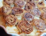 A picture of step 7 of Phyllo Cinnamon Rolls with Caramel Cream.