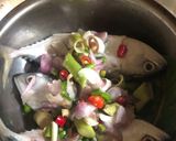 Foto langkah ke 2 dari resep Steam ikan kembung.