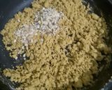 A picture of step 2 of Besan Ladoo.