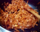 A picture of step 13 of Kuey teow goreng (chinese food).