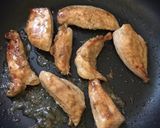 Foto langkah ke 4 dari resep Steak Ayam Sederhana ala Resto.