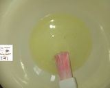 A picture of step 12 of Egg roll.