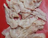 Foto del paso 2 de la receta: Quebab de pechuga de pollo al horno con patatas
